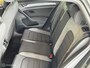 Volkswagen Golf 1.5 eTSI Highline Business R-Line | ACC | Keyless | CarPlay | 17” Sebring