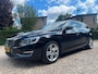 Volvo V60 2.4 D6 Twin Engine Momentum