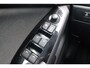 Mazda 3 2.0 SkyActiv-G 120 TS+ | Navigatie | Stoel-stuur verwarming | Trekhaak | Cruise control | Climate control