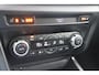 Mazda 3 2.0 SkyActiv-G 120 TS+ | Navigatie | Stoel-stuur verwarming | Trekhaak | Cruise control | Climate control