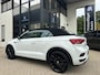 Volkswagen T-Roc Cabrio 1.5 TSI R-Line |Beats | Leder |Trekhaak |Camera |Rij Assistent XL |ACC |