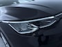 Volkswagen Golf Variant 1.0 TSI Life Business 110 pk | Verlengde garantie | Navigatie | Parkeersensoren (Park assist) | Achteruitrijcamera | Keyless entry | Stoelverwarming |