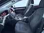 Volkswagen Golf Variant 1.0 TSI Life Business 110 pk | Verlengde garantie | Navigatie | Parkeersensoren (Park assist) | Achteruitrijcamera | Keyless entry | Stoelverwarming |