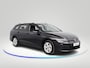Volkswagen Golf Variant 1.0 TSI Life Business 110 pk | Verlengde garantie | Navigatie | Parkeersensoren (Park assist) | Achteruitrijcamera | Keyless entry | Stoelverwarming |