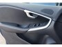 Volvo V40 2.0 D2 Ocean Race Business | Leder | Glazen dak | Camera | Stoelverwarming | Trekhaak