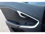Volvo V40 2.0 D2 Ocean Race Business | Leder | Glazen dak | Camera | Stoelverwarming | Trekhaak