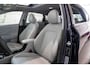 Hyundai Kona 1.6 GDI HEV Premium Sky | Schuif-Kanteldak | Stoel & Stuurverwarming | Bose Audio | Keyless | Navigatie | Climate Controle |