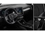 Volvo XC40 B4 211PK Automaat Plus Dark / Panoramadak/ Adaptive Cruise Control/ Parkeercamera/ Google infotainment/ Elektrisch verstelbare stoelen met geheugen/ Apple Carplay/ Android Auto