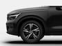 Volvo XC40 B4 211PK Automaat Plus Dark / Panoramadak/ Adaptive Cruise Control/ Parkeercamera/ Google infotainment/ Elektrisch verstelbare stoelen met geheugen/ Apple Carplay/ Android Auto
