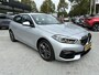 BMW 1-Serie 118i Executive Sport-Line Edition Automaat | ECC | Navigatie | Digitaal Dashbord | Parkpilot | Draadloze telefoonlader | Carplay | 17"LM-Velgen | Elektrisch Pakket | Cruise control