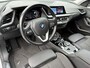 BMW 1-Serie 118i Executive Sport-Line Edition Automaat | ECC | Navigatie | Digitaal Dashbord | Parkpilot | Draadloze telefoonlader | Carplay | 17"LM-Velgen | Elektrisch Pakket | Cruise control