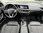 BMW 1-Serie 118i Executive Sport-Line Edition Automaat | ECC | Navigatie | Digitaal Dashbord | Parkpilot | Draadloze telefoonlader | Carplay | 17"LM-Velgen | Elektrisch Pakket | Cruise control