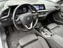 BMW 1-Serie 118i Executive Sport-Line Edition Automaat | ECC | Navigatie | Digitaal Dashbord | Parkpilot | Draadloze telefoonlader | Carplay | 17"LM-Velgen | Elektrisch Pakket | Cruise control
