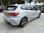 BMW 1-Serie 118i Executive Sport-Line Edition Automaat | ECC | Navigatie | Digitaal Dashbord | Parkpilot | Draadloze telefoonlader | Carplay | 17"LM-Velgen | Elektrisch Pakket | Cruise control