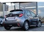 Toyota Yaris 1.5 VVT-i Dynamic Limited, Stoel & Stuurverwarming , Adaptieve Cruise control, Parkeercamera, Apple Carplay, Android Auto.