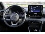 Toyota Yaris 1.5 VVT-i Dynamic Limited, Stoel & Stuurverwarming , Adaptieve Cruise control, Parkeercamera, Apple Carplay, Android Auto.