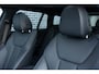 BMW 3-Serie Touring 320e | M-Sport | Panoramadak | Trekhaak | Sportstoelen | Parkeersensoren | Lichtmetalen Velgen 18 inch | Stoelverwarming | Cruise Control Adaptief | Dodehoekdetectie | Live Cockpit Plus | Connected Professional | Plug-in Hybrid (PHEV)