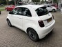 Fiat 500e RED 42 kWh / Airco clima/ Apple carplay/ Cruise/ PDC/ Camera/ LMV/ Stoel verw