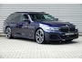 BMW 5-Serie Touring 530i High Executive Edition M-Sport | Panodak | Trekhaak | Laser | HUD | H&K |