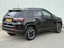 Jeep Compass 4xe 240 Plug-in Hybrid Electric Trailhawk / Stoel/Stuurverwarming / Stoelventilatie / All Season banden / Lederen bekleding / Geheugenstoelen / 360 Camera / Alpine Audio Systeem /
