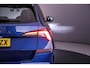 Skoda Kamiq Sport Business 1.0 TSI 110pk Trekhaak, Achteruitrijcamera, Verwarmde voorruit, Cruise control, LED koplampen, Stoelverwarming, Parkeersensoren, App connect