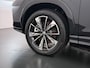 MG MG HS PHEV 1.5 Luxury VAN: € 39.900- VOOR: € 33.330,- UW HERFSTVOORDEEL: € 6.470| ,-PLUG-IN HYBRIDE | 272 PK | NIEUWE AUTO | >1.000 KM TOTAAL BEREIK | 1E REGISTRATIE 03-2026 | 360° CAMERA | ELEKTRISCHE ACHTERKLEP | 7 JAAR MG GARANTIE T/M 2033 | APPLE CARPLAY | ANDROID AUTO | STOELVERWARMING | FULL LED | ELEKTRISCHE STOELEN
