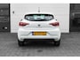 Renault Clio 1.0 TCe 92 PK Bi-Fuel Zen | 4 seizoensbanden | Airco | NAVI | parkeersensoren achter | Apple/Android car play |