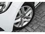 Renault Clio 1.0 TCe 92 PK Bi-Fuel Zen | 4 seizoensbanden | Airco | NAVI | parkeersensoren achter | Apple/Android car play |