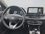 Hyundai i30 1.5 T-GDi MHEV camera / navigatie / app