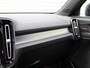 Volvo EC40 Single Motor Extended Range Plus Europa Automaat /  Dak Glossy Black / 20" velgen / Privacy Glass / Microtech Nubuck bekleding