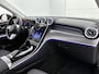 Mercedes-Benz GLC 300e 4MATIC Luxury line | Panorama schuifdak | Trekhaak | Electrische voorstelen | Dodehoek assistent | Alarm klasse SCM3 Inclusief 24 maanden Mercedes-Benz Certified garantie voor Europa.