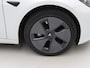 Tesla Model 3 Standard RWD Plus 96.3% SoH UPGRADE [ WIT LEDER+AMD RYZEN+LFP-ACCU+WARMTEPOMP+AUTOPILOT ]