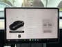 Tesla Model Y Performance AWD 75 kWh VAN 41.900:,- VOOR:39.877,- UW HERFSTVOORDEEL: 2.023,- | SOH 92% RIJKLAAR GELEVERD | TESLA FABRIEKSGARANTIE TOT 5-2027 OF 80.000 | TESLA GARANTIE ACCU + AANDRIJFLIJN T/M 05-2031/ 192.000KM|