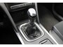 Renault Megane Estate 1.3 TCe 160 PK Bose | Trekhaak | Bose geluid | Camera achter | Wit metallic |