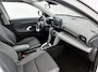 Toyota Yaris Cross 1.5 Hybrid Active + | Dodehoek detectie | Stoelverwarming | Parkeersensoren voor+achter | Keyless Entry/Start | Navigatie | Apple CarPlay/Android Auto | Cruise Control Adaptive |
