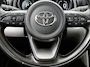 Toyota Yaris Cross 1.5 Hybrid Active + | Dodehoek detectie | Stoelverwarming | Parkeersensoren voor+achter | Keyless Entry/Start | Navigatie | Apple CarPlay/Android Auto | Cruise Control Adaptive |