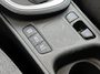 Toyota Yaris Cross 1.5 Hybrid Active + | Dodehoek detectie | Stoelverwarming | Parkeersensoren voor+achter | Keyless Entry/Start | Navigatie | Apple CarPlay/Android Auto | Cruise Control Adaptive |