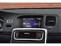 Volvo V60 T3 153PK R-Design Automaat | Trekhaak | All season banden |
