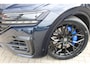 Volkswagen Touareg 3.0 TSi eHybrid 462pk 4MOTION R | Pano | HUD | Luchtvering | Massage | Elek. trekhaak