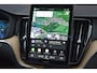 Volvo XC60 T6 350PK Plug-in hybrid AWD Ultra Dark | Trekhaak | Luchtvering |