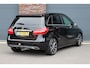 Mercedes-Benz B-klasse 180 Automaat | Dealer Onderhouden | Leder | Trekhaak | High Perf. LED | Regensensor | Cruise Control | Privacy Glas | Navigatie |
