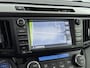 Toyota RAV4 2.5 Hybrid AWD Style | Schuif/Kantel Dak | 360 Camera | Lederen Bekleding | Memory Seat | Stoelverwarming | Navigatie | Cruise Control Adaptive | Achteruitrijcamera | 1650KG trekgewicht |
