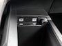 Peugeot E-3008 230pk GT Long Range 97 kWh Automaat | Accu 100% | Navigatie | Schuif/Kantel Dak | Elektrische Stoelen | Camera Voor + Achter | Warmtepomp |  HiFi Focal |