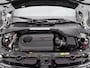 Land Rover Range Rover Evoque 1.5 P270e PHEV AWD SE Dynamic Edition Elektrische trekhaak | Panorama dak | 20" L.M. | Black Pack