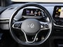 Volkswagen ID.4 Pro 77 kWh 150KW | Panoramadak | Warmtepomp | 21"Inch | Matrix LED IQ Light | Stoel&Stuurverwarming | Trekhaak | Adaptive Cruise |