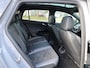 Volkswagen ID.4 Pro 77 kWh 150KW | Panoramadak | Warmtepomp | 21"Inch | Matrix LED IQ Light | Stoel&Stuurverwarming | Trekhaak | Adaptive Cruise |