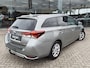 Toyota Auris Touring Sports 1.8 Hybrid Business Plus | All Season | Trekhaak | Sensoren v/a | Stoelver
