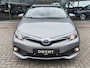 Toyota Auris Touring Sports 1.8 Hybrid Business Plus | All Season | Trekhaak | Sensoren v/a | Stoelver