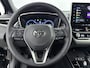 Toyota Corolla Cross Hybrid 140 Dynamic | Facelift Model | Stoel+stuurverwarming | Dodehoek detectie | Elektrische achterklep | Parkeersensoren voor+Achter | Navigatie | Apple CarPlay/Android Auto | Cruise Control Adaptive |