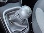 Toyota Aygo FUN 5-DEURS NL-AUTO AIRCO CENTRALE VERGRENDELING
